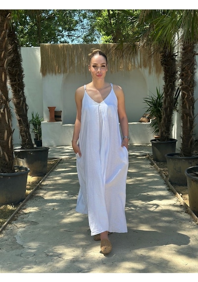 Yazlık Keten Askılı Oversize Elbise Beyaz