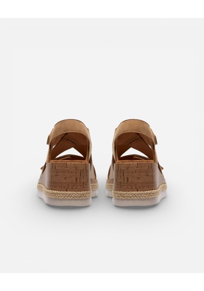 Clarks Kidiki Sun Beige Combi Kadın Bej Sandalet 26185953