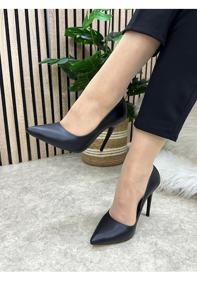 Nstil Günlük Kadın Stiletto Sivri Burun Düz Sade Şık Rahat Tırtıklı Taban İnce Topuklu Ayakkabı 289 Siyah
