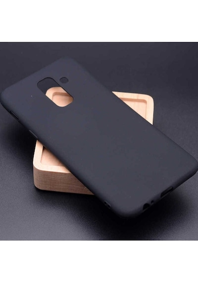 Galaxy J8 Kılıf Zore Premier Silikon Kapak Siyah