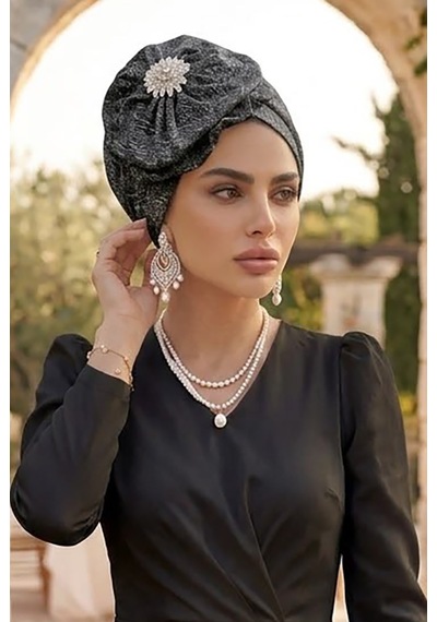 Aişe Tesettür Siyah Gümüş Fransız Model Şapkalı Bone