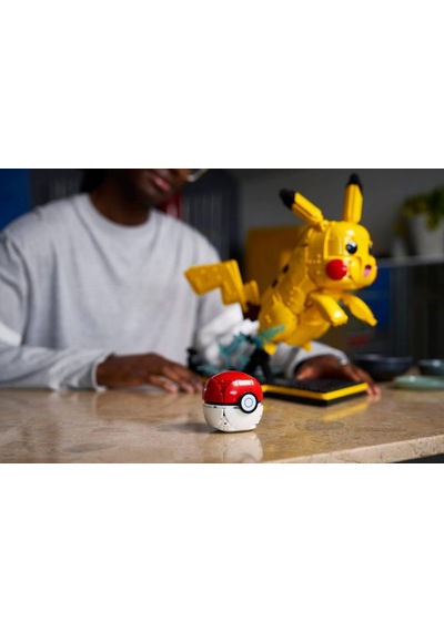 Lego 72152 Pokemon Pikachu And Pokeball