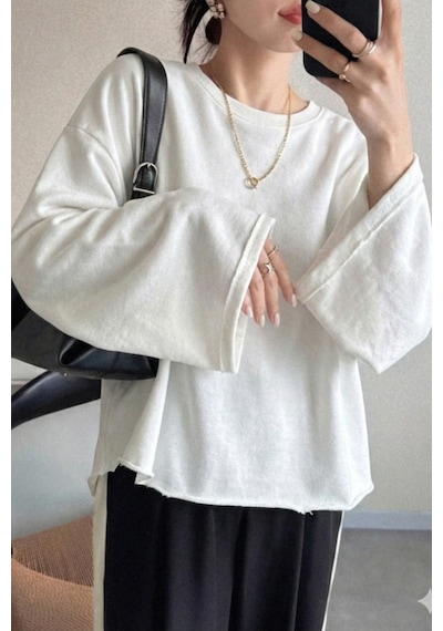 Oversize Kesim Bisiklet Yaka Uzun Kollu Sweatshirt Beyaz