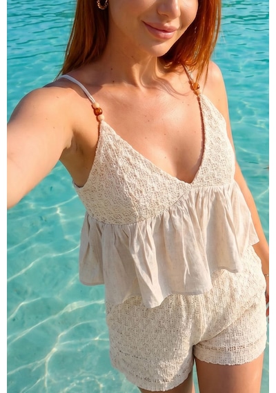 Fashion Cocktail Sunset Ajurlu Tığ İşi Ham Keten Ekru Dantel İşlemeli Volanlı Boncuklu Crop Ve Lastikli Şortlu Lüks Tropikal Yazlık Bohem Boho Set Takım Fashion Cocktail Sunset Ajurlu Tığ İşi Ham Keten Ekru Dantel İşlemeli Volanlı Boncuklu Crop Ve Lastikli Şortlu Lüks Tropikal Yazlık Bohem Boho Set Takım