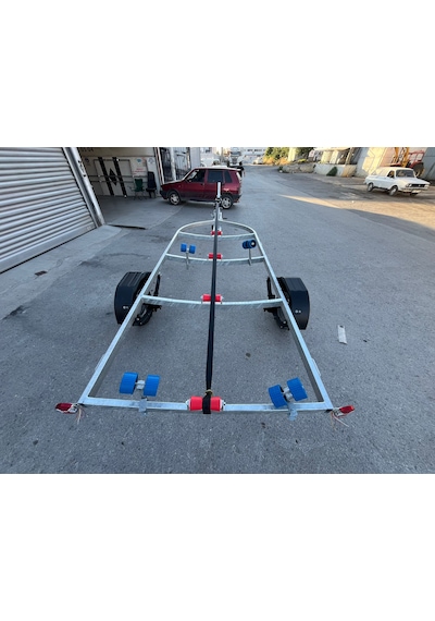 Tekne Römorku 750 Kg Taşıma Kapasitesi