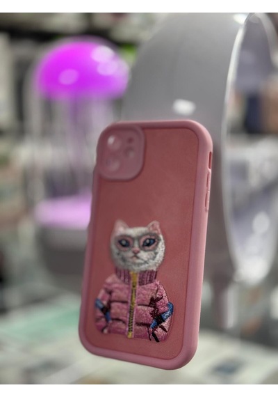Apple Uyumlu iPhone 11 Nakış İşlemeli Arka Koruma Kılıfı