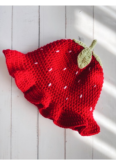 Crochet By Neslii Baby Strawberry Bonnet Şapka Kırmızı