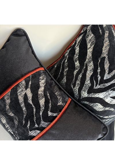 "savanna Noir" Zebra Desenli Kırlent Kılıfı Seti Siyah - Gümüş
