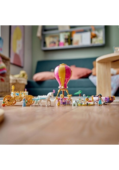 LEGO® Disney 43216 Prensesin Büyülü Yolculuğu 320 Parça