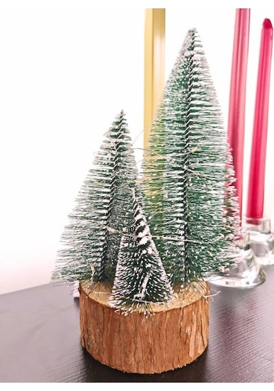Led Işıklı Nevada Çam Ağaçları 4 Lü Set Büyük Meşe Kütüklü Led Işıklı 22 Cm Büyük Boy Çam Ağaçları Seti 20 CM