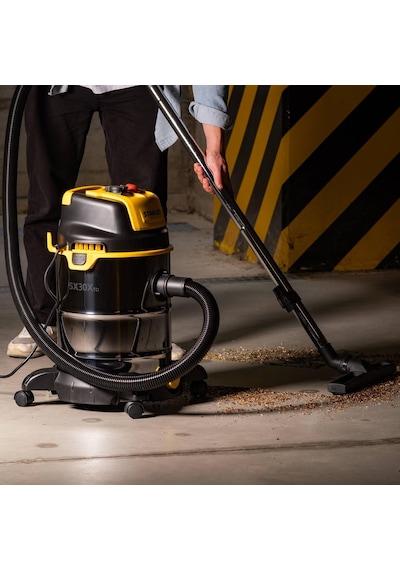 Stanley SXVC30XTDE 1600 W 30 L Islak Kuru Elektrikli Süpürge