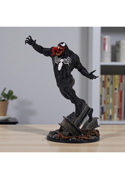 Venom Heykel Figür