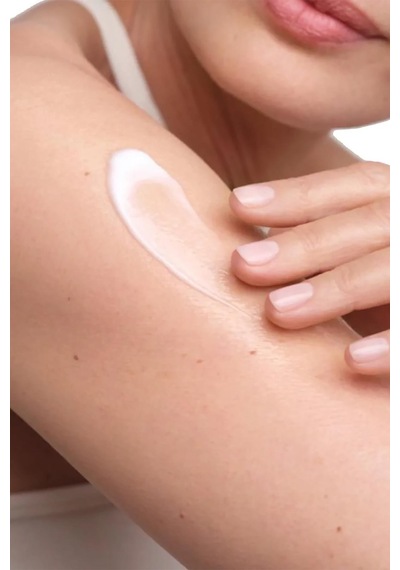 Eucerin Urea Repair %10 Urea Nemlendirici Vücut Losyonu 250ml