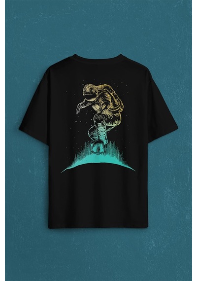 Astronot Uzay Cosmos Ay Dünya Gezegen Galaksi Sırt Ön Baskılı Oversize Tişört Unisex T-shirt 001