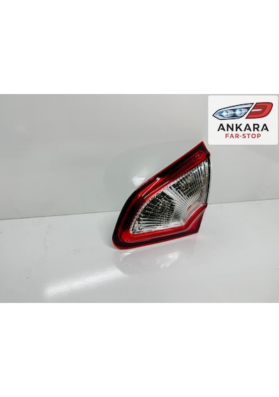 Nissan Qashqai 2010 - 2013 Stop Lambası İç Sağ Bagaj Kapağında Kalan