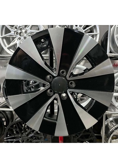 17 İnç 5x112 Vito Viano Uyumlu Siyah Elmas Kesim Jant Modeli 4 A