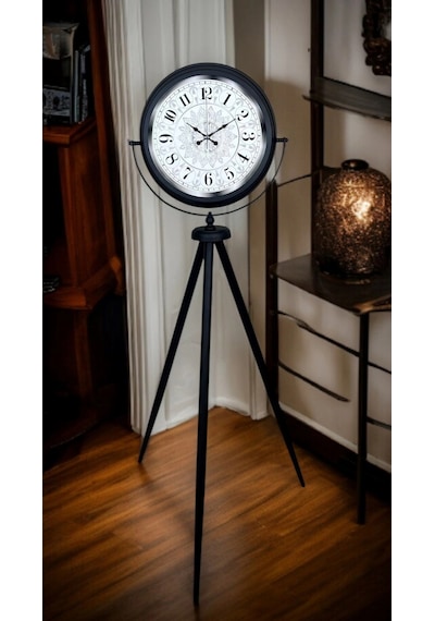 Siyah Desenli Şık Tripod Ayaklı Saat Çok Renkli