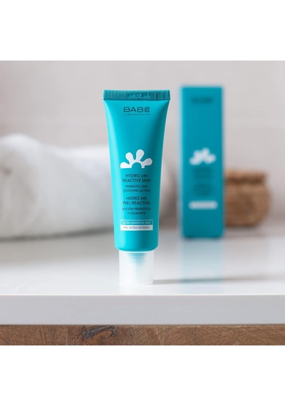 Babe Babé Laboratories Hassas Ciltler Için Yatıştırıcı Etkili Nemlendirici 50 Ml