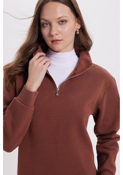 Tudors Kadın Relax Fit Rahat Kesim Pamuklu İçi Polarlı Yarım Fermuarlı Kahverengi Dik Yaka Sweatshirt-42194 Kahverengi1