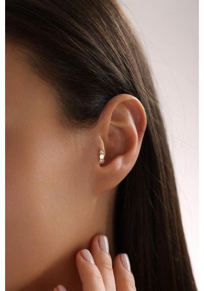 Altın Tasarım Taşlı Piercing Altın