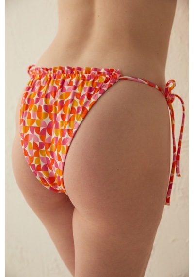 Penti Çok Renkli Retro Süper Fırfır Detaylı Bikini Altı