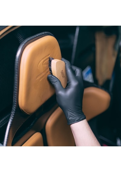 Gyeon Q²m Leather Brush Deri Temizlik Fırçası