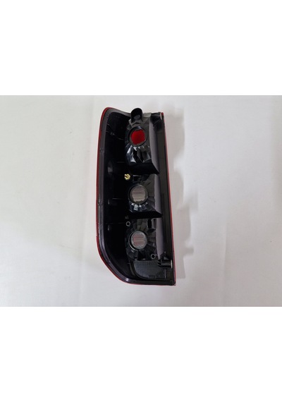 Nissan Navara Sağ Arka Stop Lambası Duysuz Sıfır 2006-2014