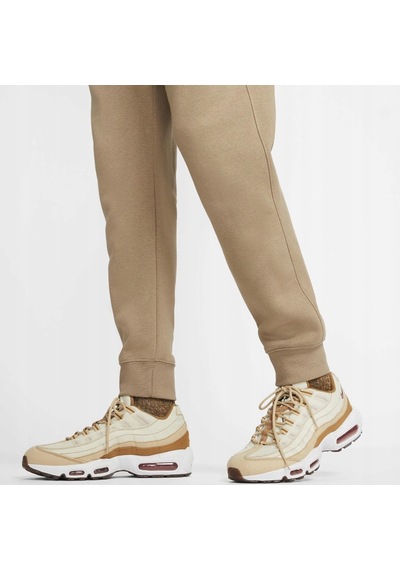 Nike Sportswear Jogger Erkek Şardonlu Eşofman Altı Açık Kahverengi