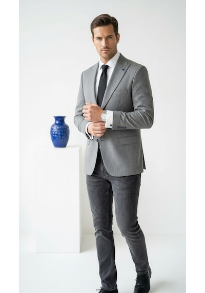 Plus Scorpion Erkek Blazer Ceket Twill Puntolu Kırlangıç Yaka 2 Düğmeli Çift Yırtmaçlı Slim Fit Açık Gri Plus Scorpion Erkek Blazer Ceket Twill Puntolu Kırlangıç Yaka 2 Düğmeli Çift Yırtmaçlı Slim Fit Açık Gri