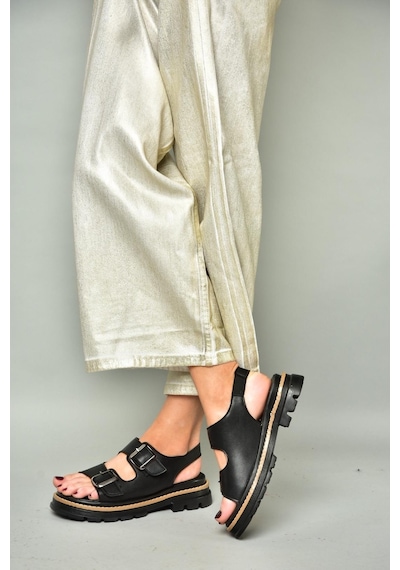 Fox Shoes S996079109 Siyah Kalın Tabanlı Kadın Sandalet Siyah