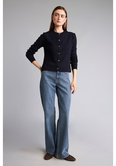 Defacto Regular Fit Bisiklet Yaka Düğmeli Dokulu Triko Basic Hırka H8479ax26wnnv131 Lacivert-nv131