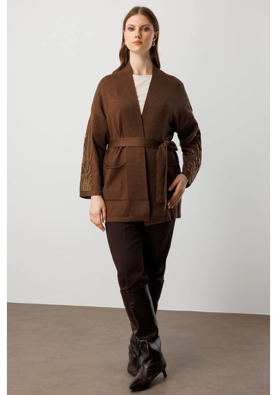 On Fashion Kadın Kolları Taşlı Kuşaklı Triko Kahverengi Hırka 60902 Kahve