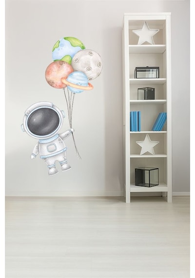 Sevimli Astronot Ve Balonlar Temalı Çocuk Ve Bebek Odası Dekoratif Duvar Sticker Seti