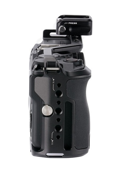 Tılta Full Camera Cage For Canon R50 V Black