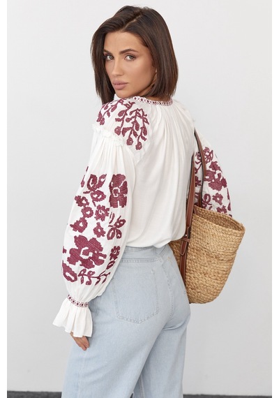 Femelle Kadın Yeni Sezon Komple Çiçek Nakış İşlemeli Tasarım Vintage Bluz Beyaz