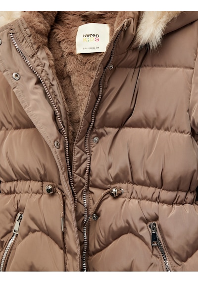 Koton Uzun Kollu Peluş Detaylı Kapşonlu Fermuarlı Şişme Mont Bej 6wkg00021aw Ekru