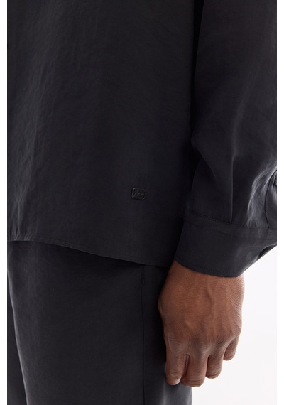 Avva Erkek Siyah Alttan Britli Yaka Nefes Alan Modal Karışımlı Soft Touch Oversize Fit Gömlek A61y2168