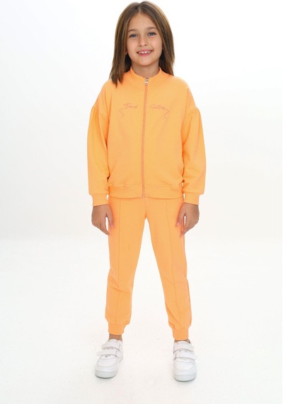 Toontoy Kids Toontoy Kız Çocuk 2'li Takım Nakış Baskılı Dik Yaka Fermuarlı Sweatshirt & Beli Paçası Ribanalı Cepli Jogger Eşofman Altı - Nervürlü & 2 İplik Turuncu Toontoy Kids Toontoy Kız Çocuk 2'li Takım Nakış Baskılı Dik Yaka Fermuarlı Sweatshirt & Beli Paçası Ribanalı Cepli Jogger Eşofman Altı - Nervürlü & 2 İplik Turuncu