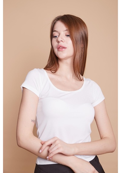 Jument Likralı Krep Kumaş Balen Yaka Büzgülü Body Bluz-krem Krem