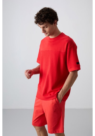 Tommy Life Fiesta Pamuklu Kalın Yüzeyi Dokulu Oversize Fit Basic Erkek T-shirt - 88340 Kirmizi Tommy Life Fiesta Pamuklu Kalın Yüzeyi Dokulu Oversize Fit Basic Erkek T-shirt - 88340 Kirmizi