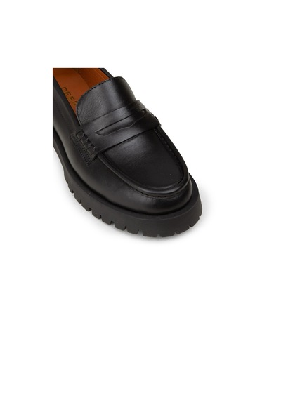 Deery Kadın Hakiki Deri Siyah Loafer Ayakkabı - 02034zsyhc02