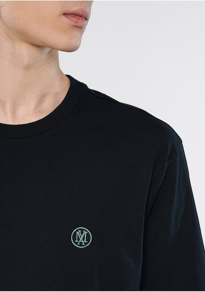 Mavi Logo Nakışlı Siyah Tişört Loose Fit / Bol Rahat Kesim 067074-900 Siyah Mavi Logo Nakışlı Siyah Tişört Loose Fit / Bol Rahat Kesim 067074-900 Siyah