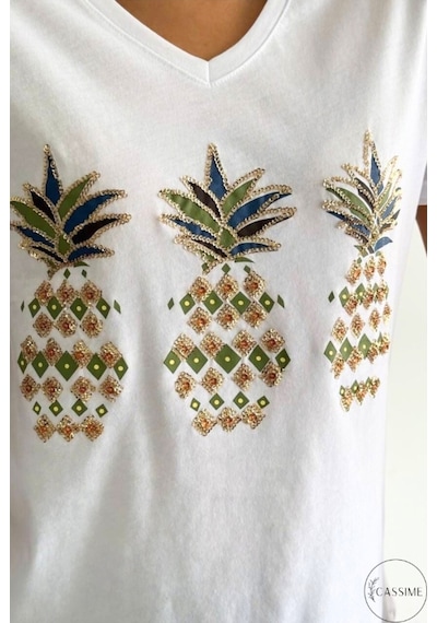 Cassime Kadın Büyük Ananas Pul Payet Işlemeli %100 Pamuk Kısa Kollu V-yaka Tişört Xl-2xl-3xl Beyaz Cassime Kadın Büyük Ananas Pul Payet Işlemeli %100 Pamuk Kısa Kollu V-yaka Tişört Xl-2xl-3xl Beyaz