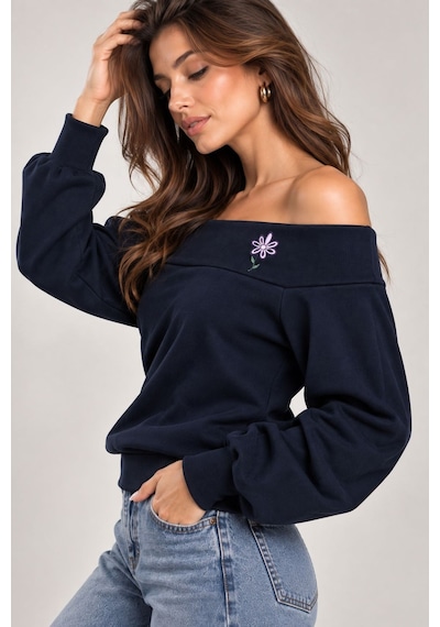 Sortie Collection Madonna Yaka Çiçek Nakışlı 3 İplik Sweatshirt Lacivert