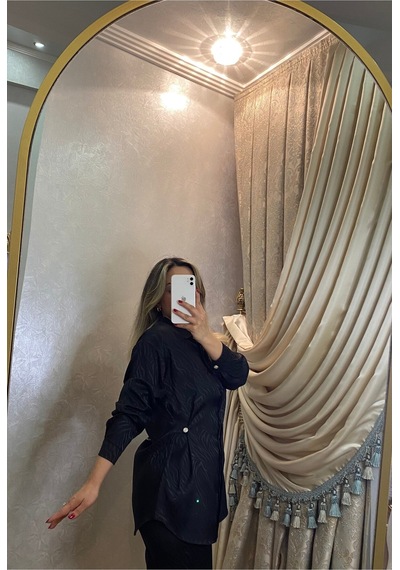 İlayla Siyah Desenli Saten Takım