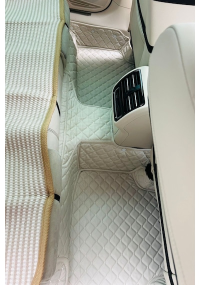 Volkswagen Vw Golf 8-8.5 2020-2025 Beyaz Renk 8d Diamond Kaymaz Deri Oto Paspas