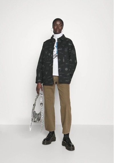 Jordan Trucker All-over Printed Full Snap Fastener Kadın Ceket Ndd Sport Siyah