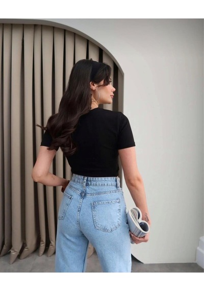 Teedy Bear Nakışlı Crop T-shirt SIYAH