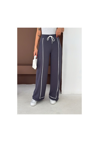 Gugus Kadın Beyaz Şerili Modal Pileli Eşofman Altı Wide Leg Füme