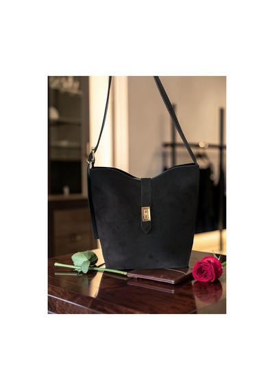 Dilora Premium Nubuk Deri Kadın Omuz Çantası Altın Tokalı Elegant Bucket Model Zamansız Tasarım Siyah